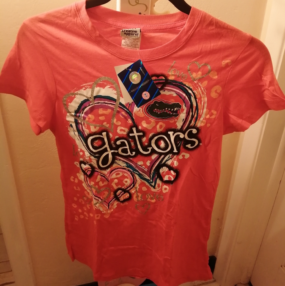 🐘 Florida Gators Love University of Florida Team Tee